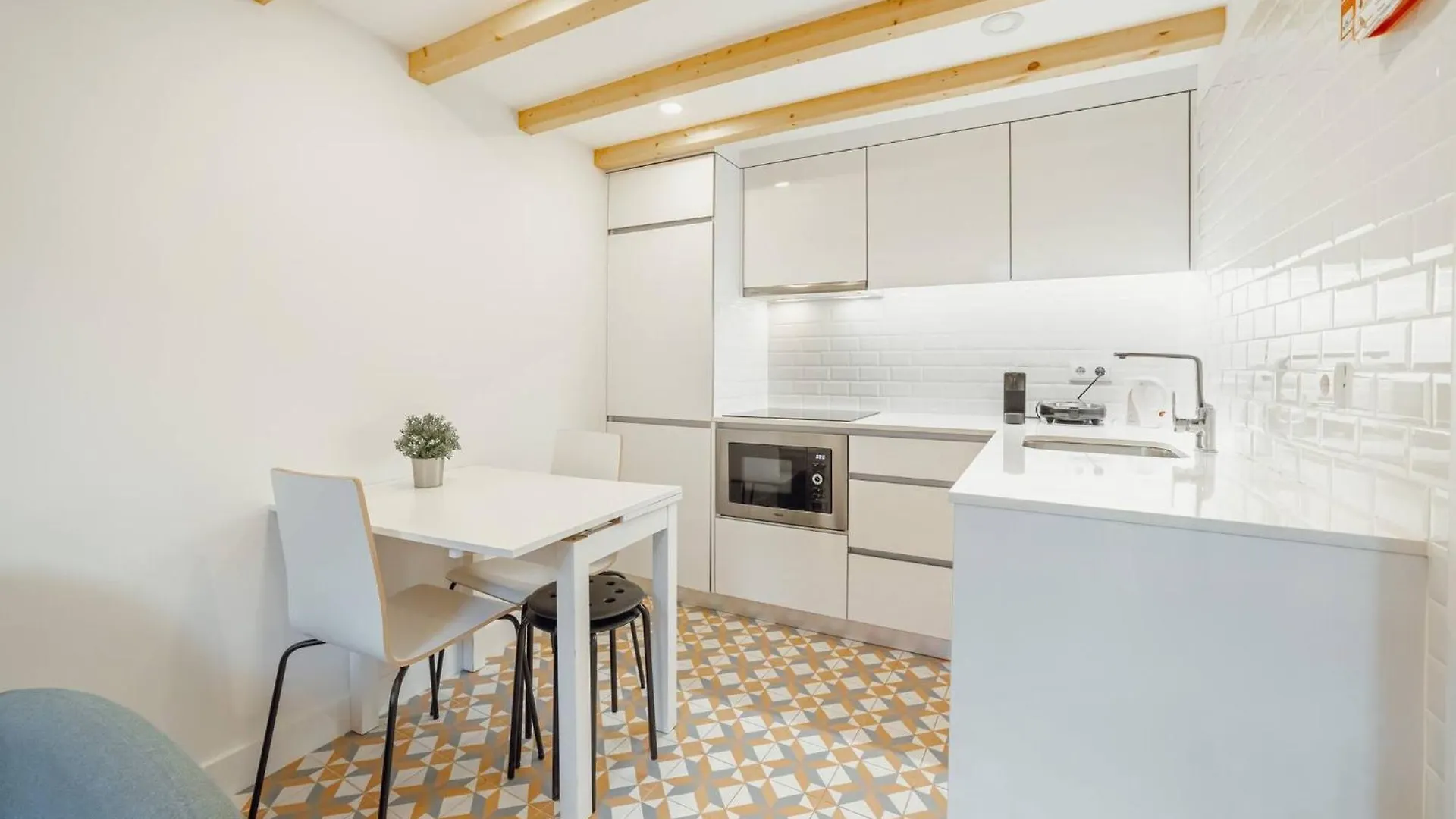 Lapa Cozy By Hosty Apartment Porto